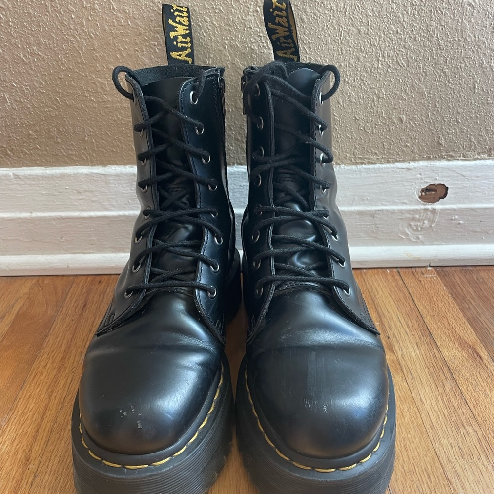 Platform Doc Martens